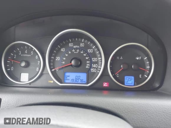 ✅ 2010 Hyundai Veracruz Limited • VIN: KM8NUDCC9AU133451 • Лот: 43811952. Опубликован ранее на IAAI с пробегом 193 076 миль. Бесплатный доступ к архиву аукционных продаж из США и подробный отчёт об истории автомобиля на DreamBid. Изображение 7.