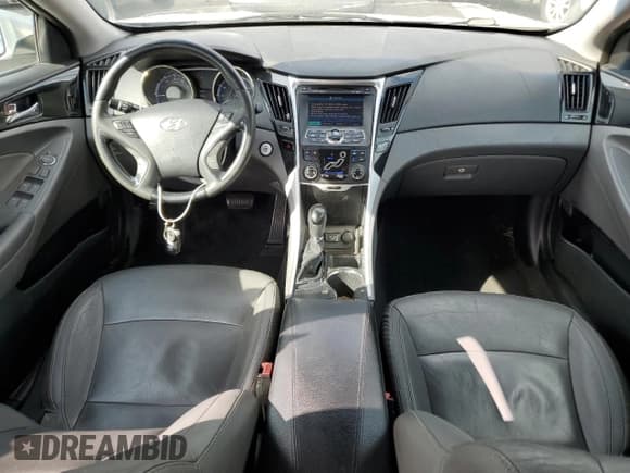 ✅ 2011 Hyundai Sonata SE • VIN: 5NPEC4AC5BH304296 • Лот: 69982044. Опубликован ранее на Copart с пробегом 214 510 миль. Бесплатный доступ к архиву аукционных продаж из США и подробный отчёт об истории автомобиля на DreamBid. Изображение 8.