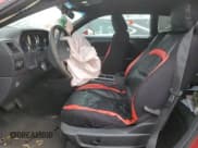 ✅ 2010 Dodge Challenger SE • VIN: 2B3CJ4DV0AH261604 • Lot: 47954764. Wystawiony na Copart z przebiegiem 140 327 mil. Bezpłatny archiwum sprzedaży aukcyjnych z USA i szczegółowy raport historii pojazdu na DreamBid. Zdjęcie 7.