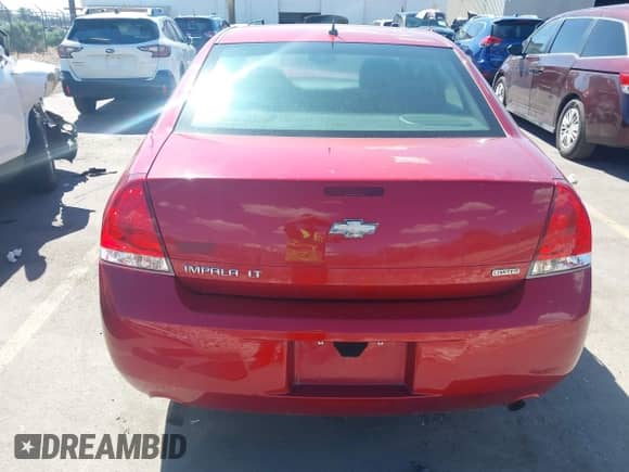 ✅ 2014 Chevrolet Impala LT • VIN: 2G1WB5E37E1167397 • Lot: 42217206. Wystawiony na IAAI z przebiegiem 91 772 mil mil. Skorzystaj z bezpłatnego archiwum sprzedaży aukcyjnych z USA i zobacz szczegółowy raport historii pojazdu na DreamBid. Zdjęcie 16.