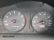 ✅ 2002 Hyundai Santa Fe GLS • VIN: KM8SC73D92U175975 • Лот: 71291915. Опубликован ранее на Copart с пробегом 124 648 миль. Бесплатный доступ к архиву аукционных продаж из США и подробный отчёт об истории автомобиля на DreamBid. Изображение 9.