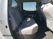 ✅ 2024 Toyota Tundra SR5 • VIN: 5TFLA5DB1RX209450 • Lot: 81627945. Wystawiony na Copart z przebiegiem 9 284 mil. Bezpłatny archiwum sprzedaży aukcyjnych z USA i szczegółowy raport historii pojazdu na DreamBid. Zdjęcie 10.