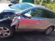 ✅ 2017 Honda CR-V EX-L • VIN: 7FARW1H85HE008425 • Лот: 41995060. Опубликован ранее на IAAI с пробегом 159 596 миль. Бесплатный доступ к архиву аукционных продаж из США и подробный отчёт об истории автомобиля на DreamBid. Изображение 14.