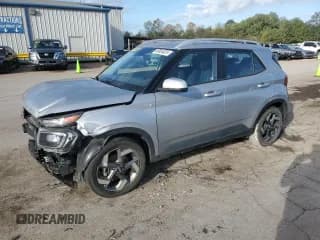 ✅ 2021 Hyundai Venue SEL • VIN: KMHRC8A3XMU116757 • Lot: 80834024. Listed on Copart with 50,118 mi. Free auction sales archive from the USA and detailed vehicle history report at DreamBid. Image 1.