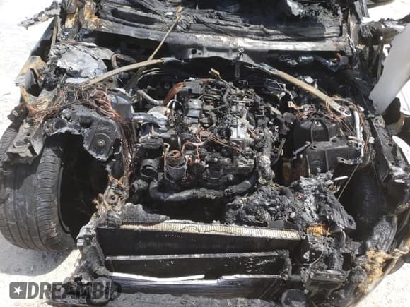 ✅ 2021 Land Rover Range Rover Velar R-Dynamic S • VIN: SALYT2EX3MA304878 • Лот: 63315935. Опубликован ранее на Copart с пробегом Не указан. Бесплатный доступ к архиву аукционных продаж из США и подробный отчёт об истории автомобиля на DreamBid. Изображение 12.