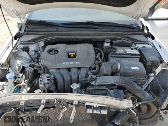 ✅ 2018 Hyundai Elantra SEL • VIN: 5NPD84LFXJH331898 • Lot: 67620955. Listed on Copart with 109,163 mi. Free auction sales archive from the USA and detailed vehicle history report at DreamBid. Image 11.