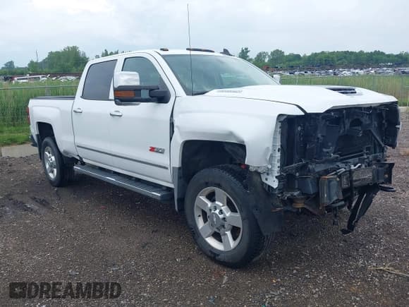 ✅ 2017 Chevrolet Silverado 2500HD LT • VIN: 1GC1KVEY1HF242802 • Lot: 42544932. Listed on IAAI with 119,196 mi. Free auction sales archive from the USA and detailed vehicle history report at DreamBid. Image 1.