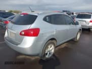 ✅ 2008 Nissan Rogue SL • VIN: JN8AS58T18W001729 • Lot: 41462252. Wystawiony na IAAI z przebiegiem 194 972 mil. Bezpłatny archiwum sprzedaży aukcyjnych z USA i szczegółowy raport historii pojazdu na DreamBid. Zdjęcie 4.