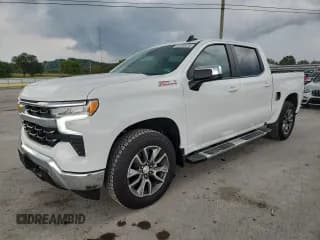 ✅ 2025 Chevrolet Silverado 1500 LT • VIN: 2GCUKDEDXS1163910 • Lot: 81222475. Wystawiony na Copart z przebiegiem 5 661 mil. Bezpłatny archiwum sprzedaży aukcyjnych z USA i szczegółowy raport historii pojazdu na DreamBid. Zdjęcie 1.