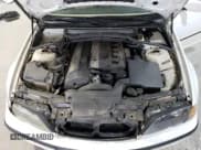 ✅ 2005 BMW 3 Series 325i • VIN: WBAET37415NJ91023 • Lot: 71254015. Listed on Copart with 300,663 mi. Free auction sales archive from the USA and detailed vehicle history report at DreamBid. Image 11.