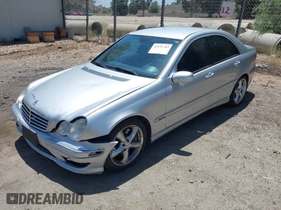 ✅ 2006 Mercedes-Benz C 230 Sport • VIN: WDBRF52H86F752734 • Lot: 42532783. Listed on IAAI with 128,302 mi. Free auction sales archive from the USA and detailed vehicle history report at DreamBid. Image 17.