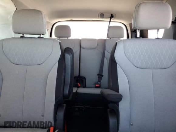 ✅ 2022 Hyundai Palisade SEL • VIN: KM8R34HE2NU374398 • Лот: 89016315. Опубликован ранее на Copart с пробегом 24 318 миль. Бесплатный доступ к архиву аукционных продаж из США и подробный отчёт об истории автомобиля на DreamBid. Изображение 10.