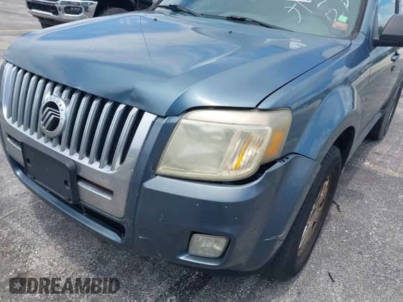 2010 Mercury Mariner with VIN 4M2CN8B76AKJ12857, listed as a IAAI auction lot 42575710 with 290,813 mi miles and . Bid and sale history available at DreamBid. Image 6.