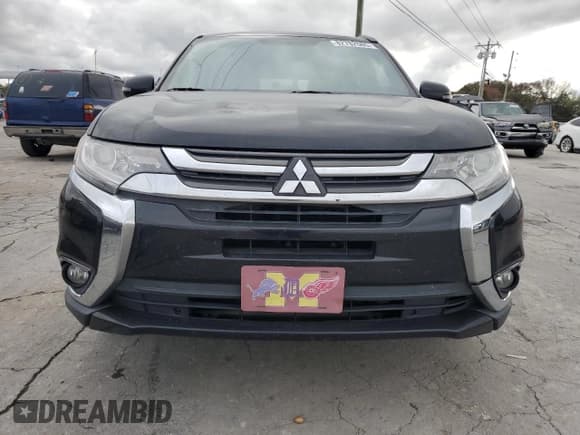 ✅ 2018 Mitsubishi Outlander SE • VIN: JA4AD3A35JZ026345 • Lot: 82782585. Listed on Copart with 152,892 mi. Free auction sales archive from the USA and detailed vehicle history report at DreamBid. Image 5.