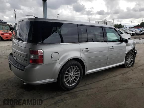 ✅ 2013 Ford Flex SEL • VIN: 2FMGK5C8XDBD03262 • Lot: 93274515. Listed on Copart with 180,764 mi. Free auction sales archive from the USA and detailed vehicle history report at DreamBid. Image 3.