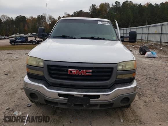 ✅ 2004 GMC Sierra 1500 • VIN: 1GTHC24204E339688 • Lot: 77595054. Wystawiony na Copart z przebiegiem 230 719 mil. Bezpłatny archiwum sprzedaży aukcyjnych z USA i szczegółowy raport historii pojazdu na DreamBid. Zdjęcie 5.