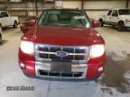 ✅ 2012 Ford Escape Limited • VIN: 1FMCU0E79CKB06894 • Lot: 54603905. Wystawiony na Copart z przebiegiem 165 734 mil. Bezpłatny archiwum sprzedaży aukcyjnych z USA i szczegółowy raport historii pojazdu na DreamBid. Zdjęcie 5.