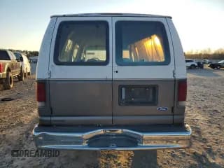 ✅ 1995 Ford Econoline Wagon XL • VIN: 1FBJS31H5SHB43359 • Лот: 46553895. Опубликован ранее на Copart с пробегом 128 584 миль. Бесплатный доступ к архиву аукционных продаж из США и подробный отчёт об истории автомобиля на DreamBid. Изображение 6.