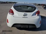 ✅ 2012 Hyundai Veloster w/Red Int • VIN: KMHTC6AD3CU037321 • Lot: 78229194. Wystawiony na Copart z przebiegiem 151 370 mil. Bezpłatny archiwum sprzedaży aukcyjnych z USA i szczegółowy raport historii pojazdu na DreamBid. Zdjęcie 6.