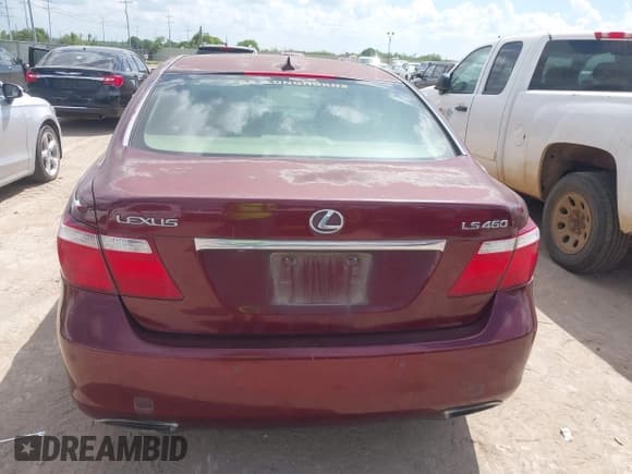 ✅ 2008 Lexus LS 460 • VIN: JTHBL46F485058127 • Lot: 42589668. Listed on IAAI with 206,354 mi. Free auction sales archive from the USA and detailed vehicle history report at DreamBid. Image 16.