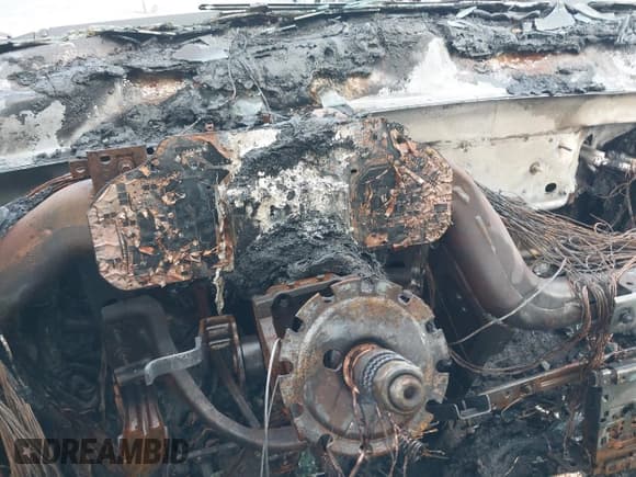 ✅ 2014 Chevrolet Silverado 1500 LT • VIN: 3GCUKREC2EG298203 • Лот: 43440365. Опубликован ранее на IAAI с пробегом Не указан. Бесплатный доступ к архиву аукционных продаж из США и подробный отчёт об истории автомобиля на DreamBid. Изображение 7.