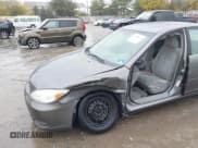 ✅ 2004 Toyota Camry STD • VIN: 4T1BE32KX4U934154 • Лот: 43583426. Опубликован ранее на IAAI с пробегом 121 421 миль. Бесплатный доступ к архиву аукционных продаж из США и подробный отчёт об истории автомобиля на DreamBid. Изображение 6.