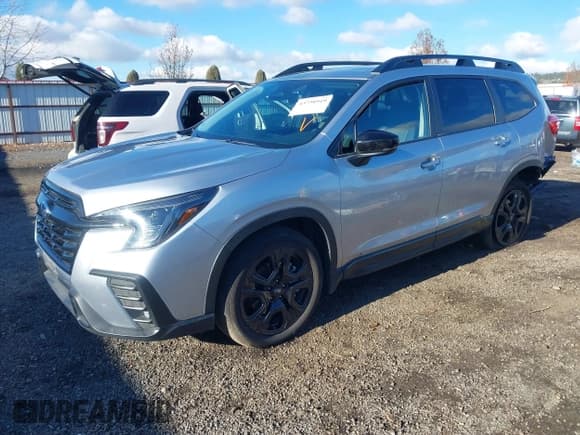 ✅ 2025 Subaru Ascent Onyx Edition Touring • VIN: 4S4WMAWD5S3410434 • Lot: 43738919. Wystawiony na IAAI z przebiegiem 13 185 mil. Bezpłatny archiwum sprzedaży aukcyjnych z USA i szczegółowy raport historii pojazdu na DreamBid. Zdjęcie 2.