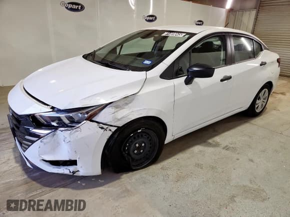 ✅ 2023 Nissan Versa S • VIN: 3N1CN8DV6PL829268 • Lot: 91469045. Wystawiony na Copart z przebiegiem 51 559 mil. Bezpłatny archiwum sprzedaży aukcyjnych z USA i szczegółowy raport historii pojazdu na DreamBid. Zdjęcie 1.