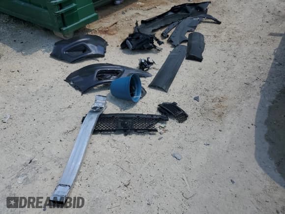 ✅ 2022 Jeep Cherokee Latitude Lux • VIN: 1C4PJMMX3ND505704 • Lot: 70194705. Wystawiony na Copart z przebiegiem 49 755 mil. Bezpłatny archiwum sprzedaży aukcyjnych z USA i szczegółowy raport historii pojazdu na DreamBid. Zdjęcie 13.