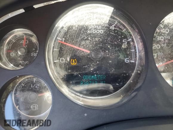 ✅ 2007 Chevrolet Avalanche LTZ • VIN: 3GNEC12087G182687 • Лот: 61497265. Опубликован ранее на Copart с пробегом 238 713 миль. Бесплатный доступ к архиву аукционных продаж из США и подробный отчёт об истории автомобиля на DreamBid. Изображение 9.