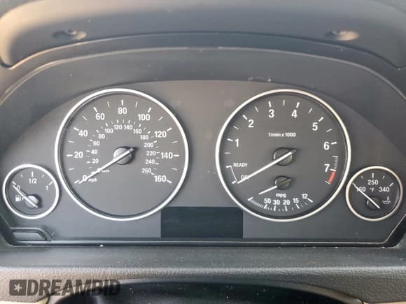 ✅ 2015 BMW 3 Series 328i • VIN: WBA3A5G51FNS82909 • Лот: 86053425. Опубликован ранее на Copart с пробегом Не указан. Бесплатный доступ к архиву аукционных продаж из США и подробный отчёт об истории автомобиля на DreamBid. Изображение 9.