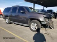 ✅ 2010 Chevrolet Suburban LT • VIN: 1GNUCJE03AR161924 • Lot: 81115524. Wystawiony na Copart z przebiegiem 215 999 mil. Bezpłatny archiwum sprzedaży aukcyjnych z USA i szczegółowy raport historii pojazdu na DreamBid. Zdjęcie 4.