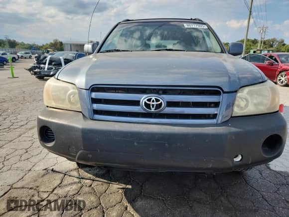 2005 Toyota Highlander with VIN JTEDD21A450121156, listed as a Copart auction lot 80717905 with 210,667 mi miles and Clean title. Bid and sale history available at DreamBid. Image 5.