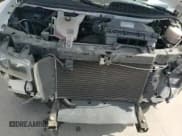 ✅ 2021 Chevrolet Express Cargo • VIN: 1GCWGAFP1M1308052 • Lot: 81656165. Wystawiony na Copart z przebiegiem 90 054 mil. Bezpłatny archiwum sprzedaży aukcyjnych z USA i szczegółowy raport historii pojazdu na DreamBid. Zdjęcie 13.