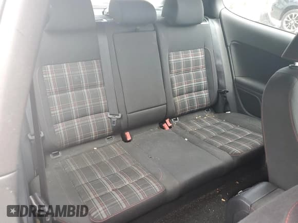 ✅ 2011 Volkswagen Golf GTI w/Sunroof PZEV • VIN: WVWED7AJ4BW184398 • Lot: 64541135. Listed on Copart with 186,909 mi. Free auction sales archive from the USA and detailed vehicle history report at DreamBid. Image 10.