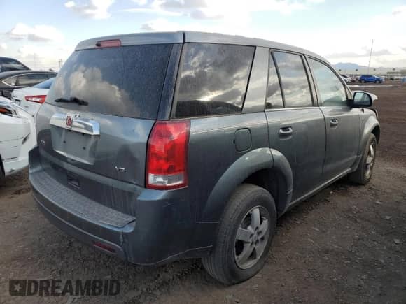 2007 Saturn VUE V6 z VIN 5GZCZ534X7S865182, wystawiony jako Copart lot #43450535 z przebiegiem 195 547 mil mil oraz Czysty tytuł • Clean title. Historia ofert i sprzedaży dostępna na DreamBid. Obrazek 3.