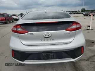 2017 Hyundai Ioniq SEL с VIN KMHC75LC9HU047555, выставлен на аукционе Copart как лот 57131254 с пробегом 108 953 миль миль и Списание • Salvage title. История ставок и продаж доступна на DreamBid. Изображение 6.