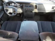 ✅ 2005 Dodge 1500 SLT • VIN: 1D7HU18NX5J590860 • Лот: 73739694. Опубликован ранее на Copart с пробегом 124 644 миль. Бесплатный доступ к архиву аукционных продаж из США и подробный отчёт об истории автомобиля на DreamBid. Изображение 8.