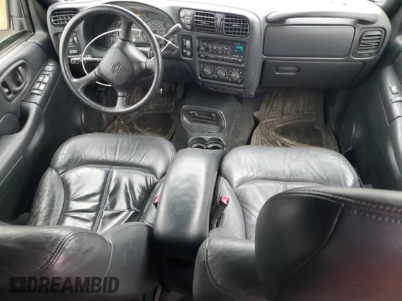 1999 Chevrolet Blazer LS with VIN 1GNDT13W9X2193172, listed as a Copart auction lot 85622594 with 160,054 mi miles and Salvage title. Bid and sale history available at DreamBid. Image 8.