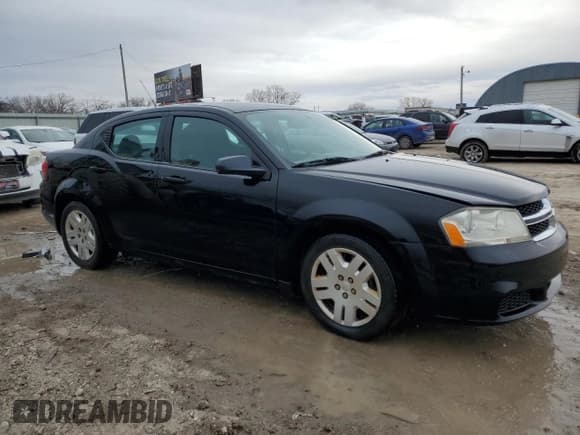 ✅ 2014 Dodge Avenger SE • VIN: 1C3CDZAG9EN182068 • Лот: 47471215. Опубликован ранее на Copart с пробегом 155 399 миль. Бесплатный доступ к архиву аукционных продаж из США и подробный отчёт об истории автомобиля на DreamBid. Изображение 4.
