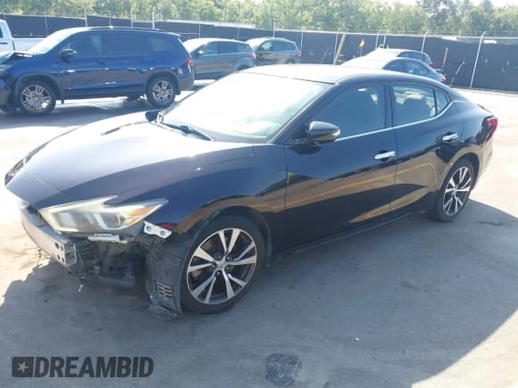 ✅ 2017 Nissan Maxima SR • VIN: 1N4AA6AP4HC378676 • Лот: 42108825. Опубликован ранее на IAAI с пробегом 184 488 миль. Бесплатный доступ к архиву аукционных продаж из США и подробный отчёт об истории автомобиля на DreamBid. Изображение 17.