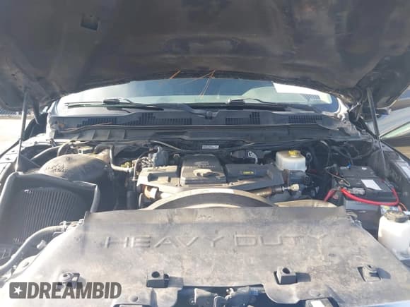 ✅ 2015 Ram 2500 Tradesman • VIN: 3C6UR5CL9FG705658 • Lot: 42729218. Listed on IAAI with 114,164 mi. Free auction sales archive from the USA and detailed vehicle history report at DreamBid. Image 10.