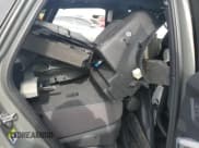 ✅ 2022 Audi Q3 S line Premium • VIN: WA1DECF33N1109134 • Lot: 85837585. Wystawiony na Copart z przebiegiem 35 810 mil. Bezpłatny archiwum sprzedaży aukcyjnych z USA i szczegółowy raport historii pojazdu na DreamBid. Zdjęcie 10.