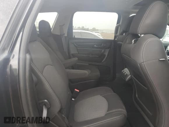 ✅ 2015 Chevrolet Traverse LT • VIN: 1GNKRGKD6FJ271632 • Lot: 59927764. Wystawiony na Copart z przebiegiem 136 420 mil. Bezpłatny archiwum sprzedaży aukcyjnych z USA i szczegółowy raport historii pojazdu na DreamBid. Zdjęcie 11.