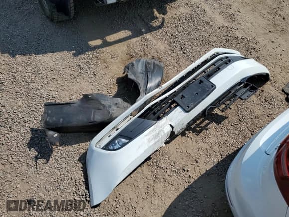 ✅ 2017 Volkswagen Jetta SEL • VIN: 3VWL17AJ2HM241672 • Лот: 71655505. Опубликован ранее на Copart с пробегом 148 371 миль. Бесплатный доступ к архиву аукционных продаж из США и подробный отчёт об истории автомобиля на DreamBid. Изображение 12.