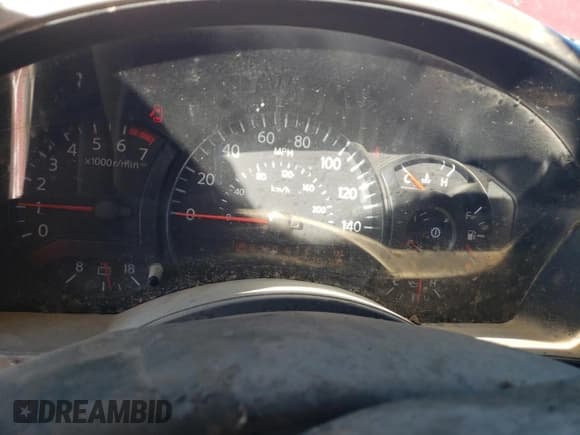 ✅ 2004 Nissan Titan LE • VIN: 1N6AA06B54N575534 • Lot: 80901404. Wystawiony na Copart z przebiegiem 216 738 mil. Bezpłatny archiwum sprzedaży aukcyjnych z USA i szczegółowy raport historii pojazdu na DreamBid. Zdjęcie 9.