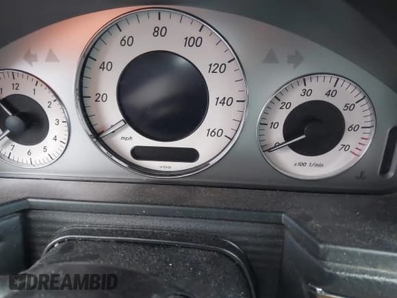 ✅ 2008 Mercedes-Benz E 350 Luxury • VIN: WDBUF87X78B315748 • Lot: 43759915. Wystawiony na IAAI z przebiegiem 102 102 mil. Bezpłatny archiwum sprzedaży aukcyjnych z USA i szczegółowy raport historii pojazdu na DreamBid. Zdjęcie 7.