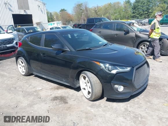 ✅ 2014 Hyundai Veloster Turbo • VIN: KMHTC6AE9EU182746 • Lot: 42234958. Wystawiony na IAAI z przebiegiem 58 767 mil. Bezpłatny archiwum sprzedaży aukcyjnych z USA i szczegółowy raport historii pojazdu na DreamBid. Zdjęcie 1.