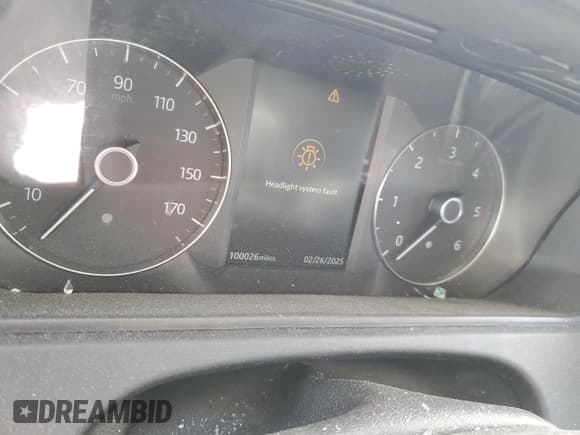 ✅ 2018 Land Rover Range Rover Velar S • VIN: SALYB2RN4JA718260 • Lot: 47097425. Wystawiony na Copart z przebiegiem 100 026 mil. Bezpłatny archiwum sprzedaży aukcyjnych z USA i szczegółowy raport historii pojazdu na DreamBid. Zdjęcie 9.