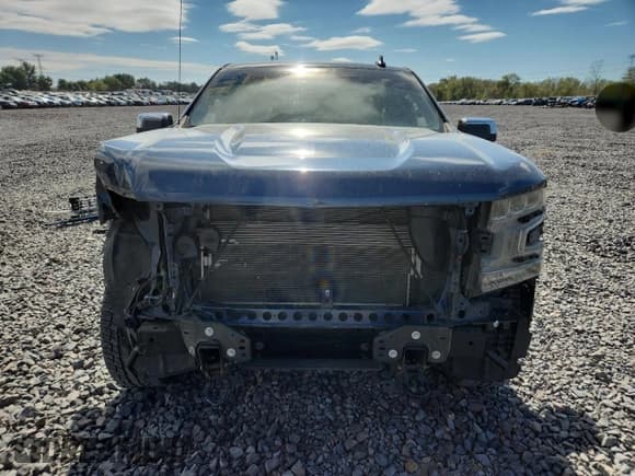 ✅ 2019 Chevrolet Silverado 1500 LT • VIN: 1GCUYDED9KZ155884 • Lot: 82394165. Wystawiony na Copart z przebiegiem 69 120 mil. Bezpłatny archiwum sprzedaży aukcyjnych z USA i szczegółowy raport historii pojazdu na DreamBid. Zdjęcie 5.